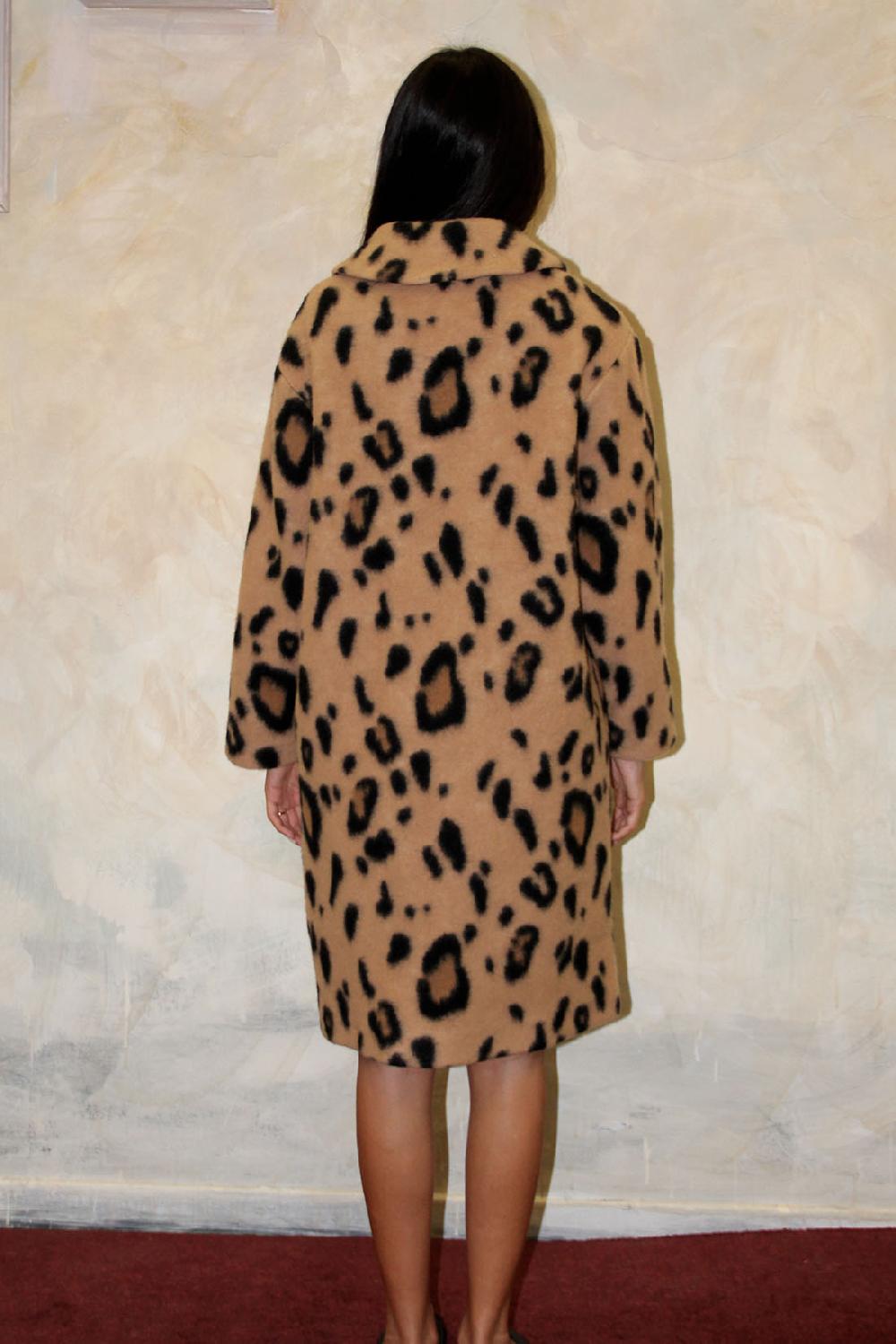 ROSÈ A POIS Afterhours Cappotto