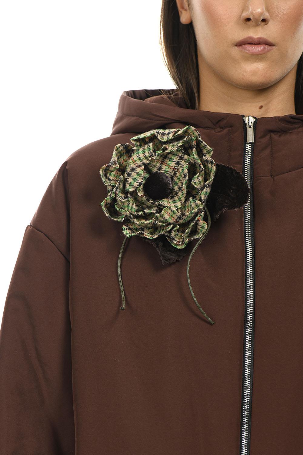 ROSÈ A POIS PRUE Spilla Fiore