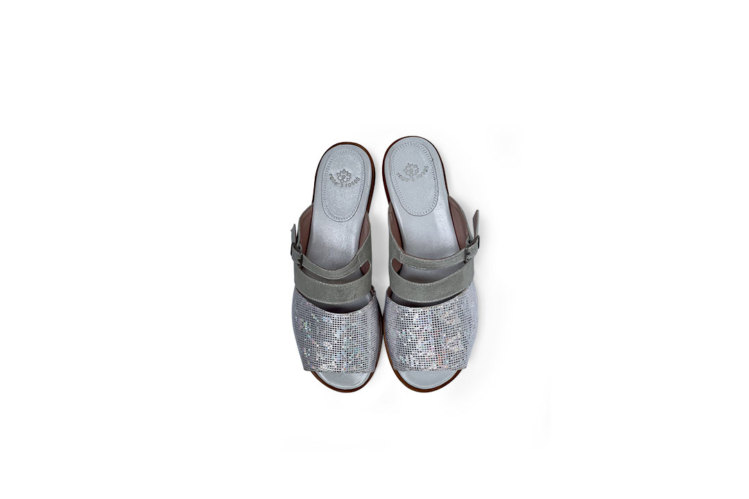 Rose'S Roses Amanda Silver