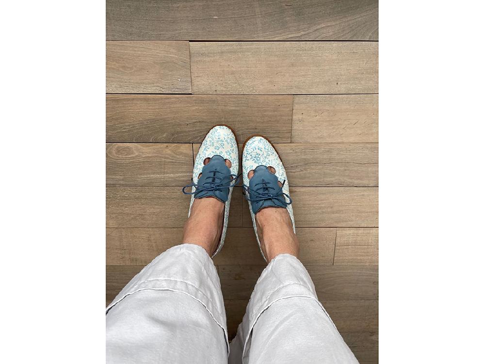 Rose'S Roses Camelia