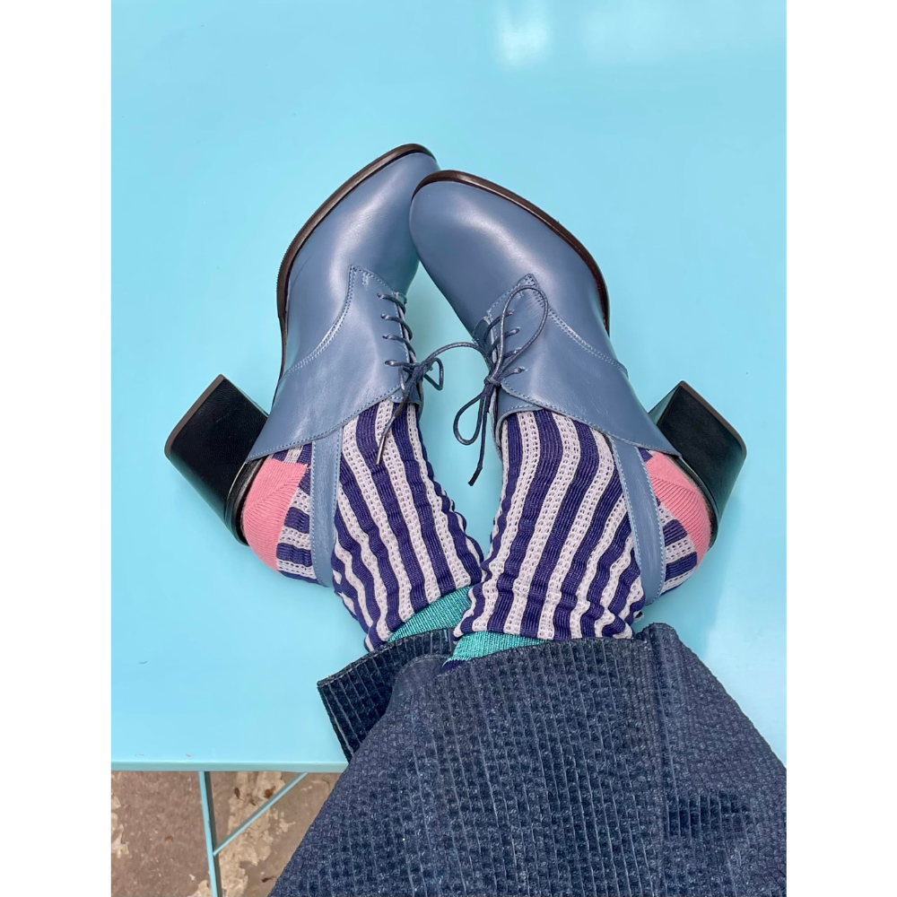 Rose'S Roses LEON VITELLO