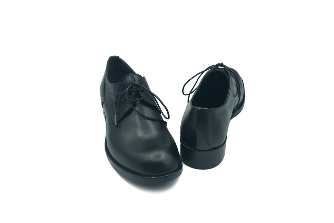 Rose'S Roses Lil Black