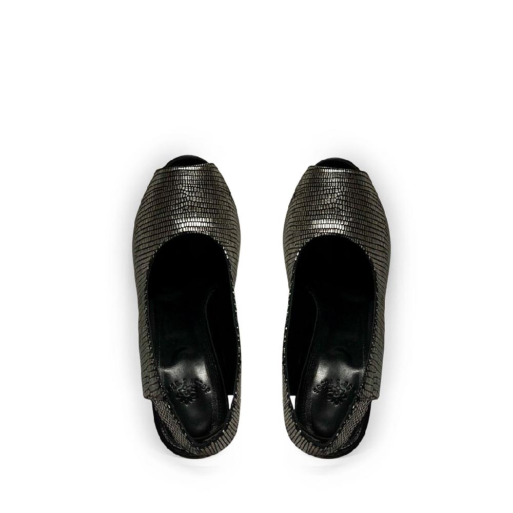 Rose'S Roses Pearl Tejus Silver