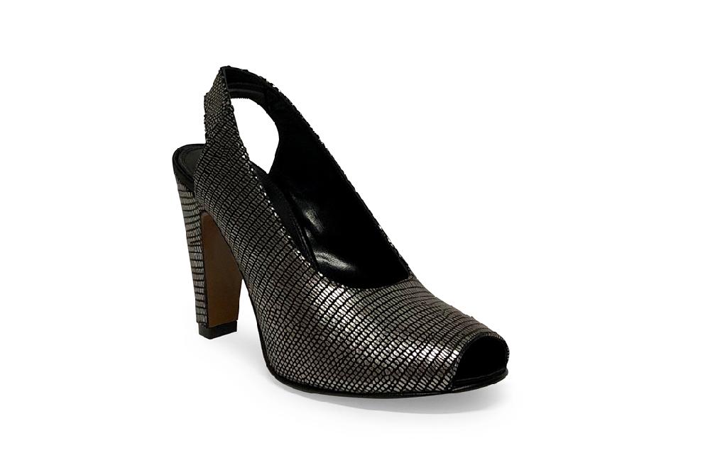 Rose'S Roses Pearl Tejus Silver