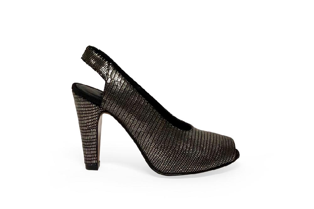 Rose'S Roses Pearl Tejus Silver