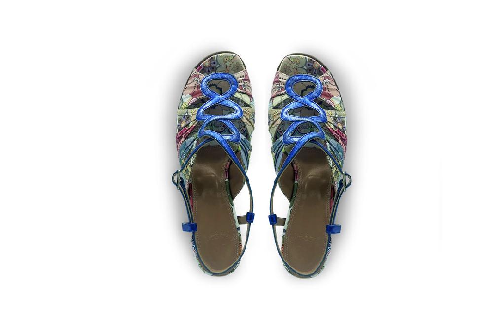 Rose'S Roses Penelope