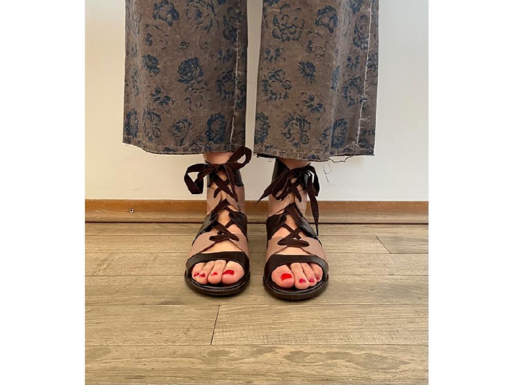 Rose'S Roses Petra Flat Savana