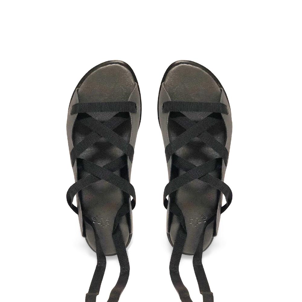 Rose'S Roses Therese Charcoal