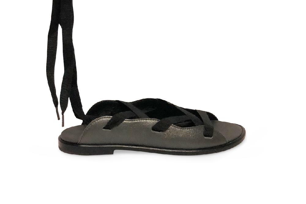 Rose'S Roses Therese Charcoal