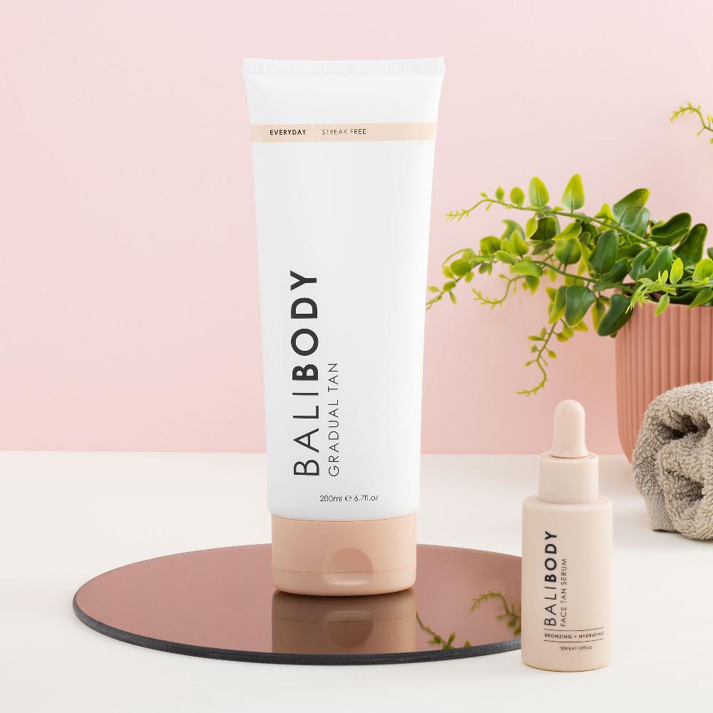 QVC Bali Body Kit autoabbronzanti: graduali: siero viso e crema corpo