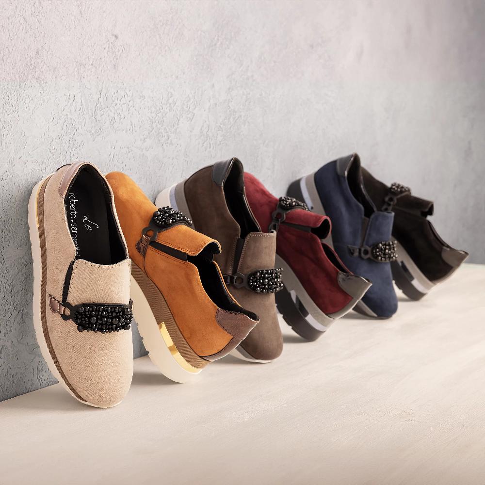 QVC Le Serpentini Slip on con inserti elastici dettaglio gioiello e zeppa 5cm