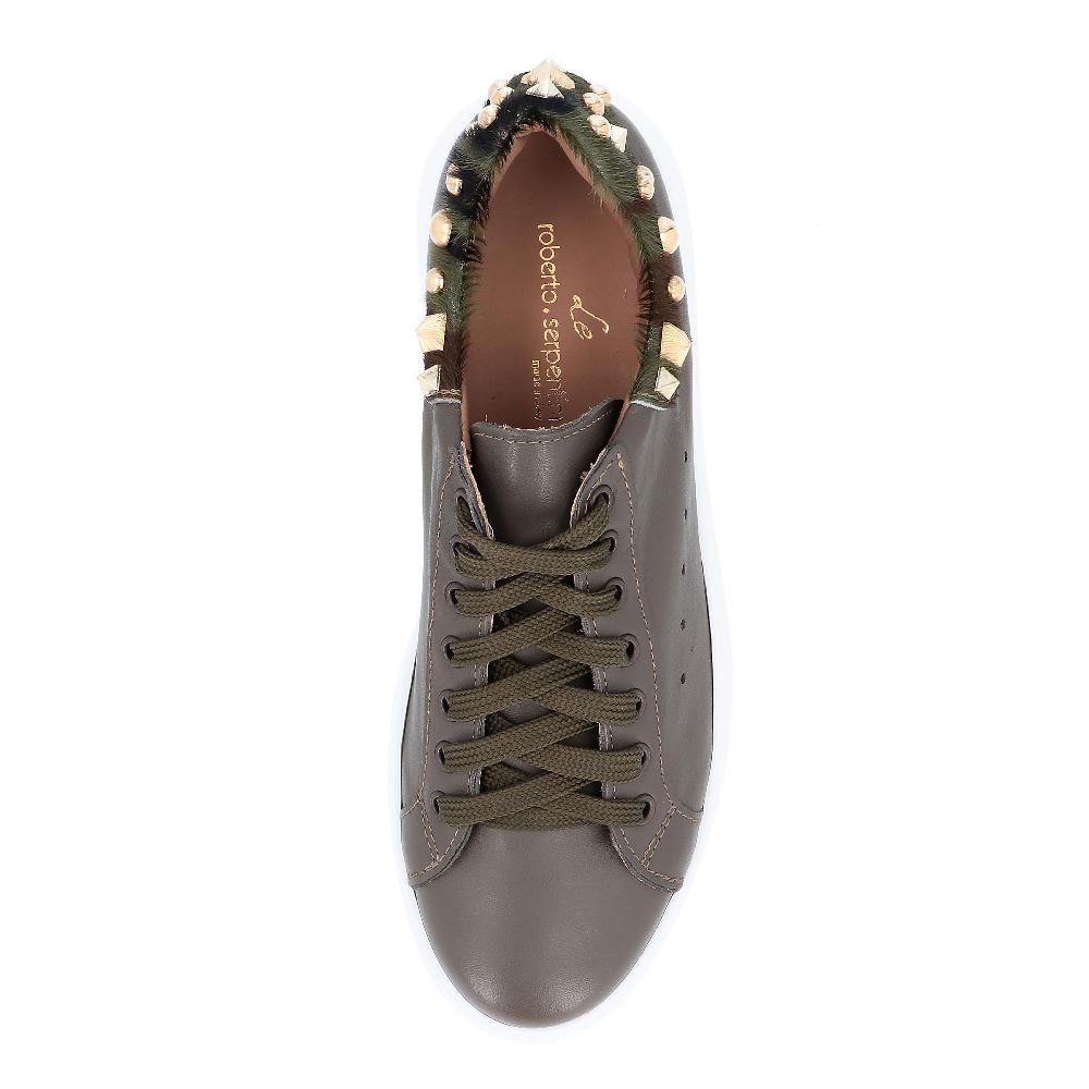 QVC Le Serpentini Sneaker In Pelle Con Inserto Al Tallone E Borchiette