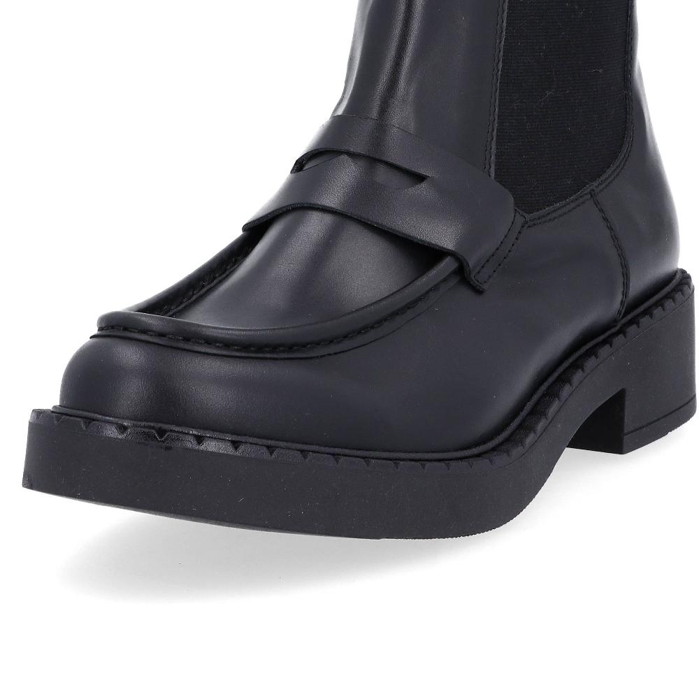 QVC Le Serpentini Stivaletti Chelsea In Pelle Con Fascetta Al Collo Del Piede