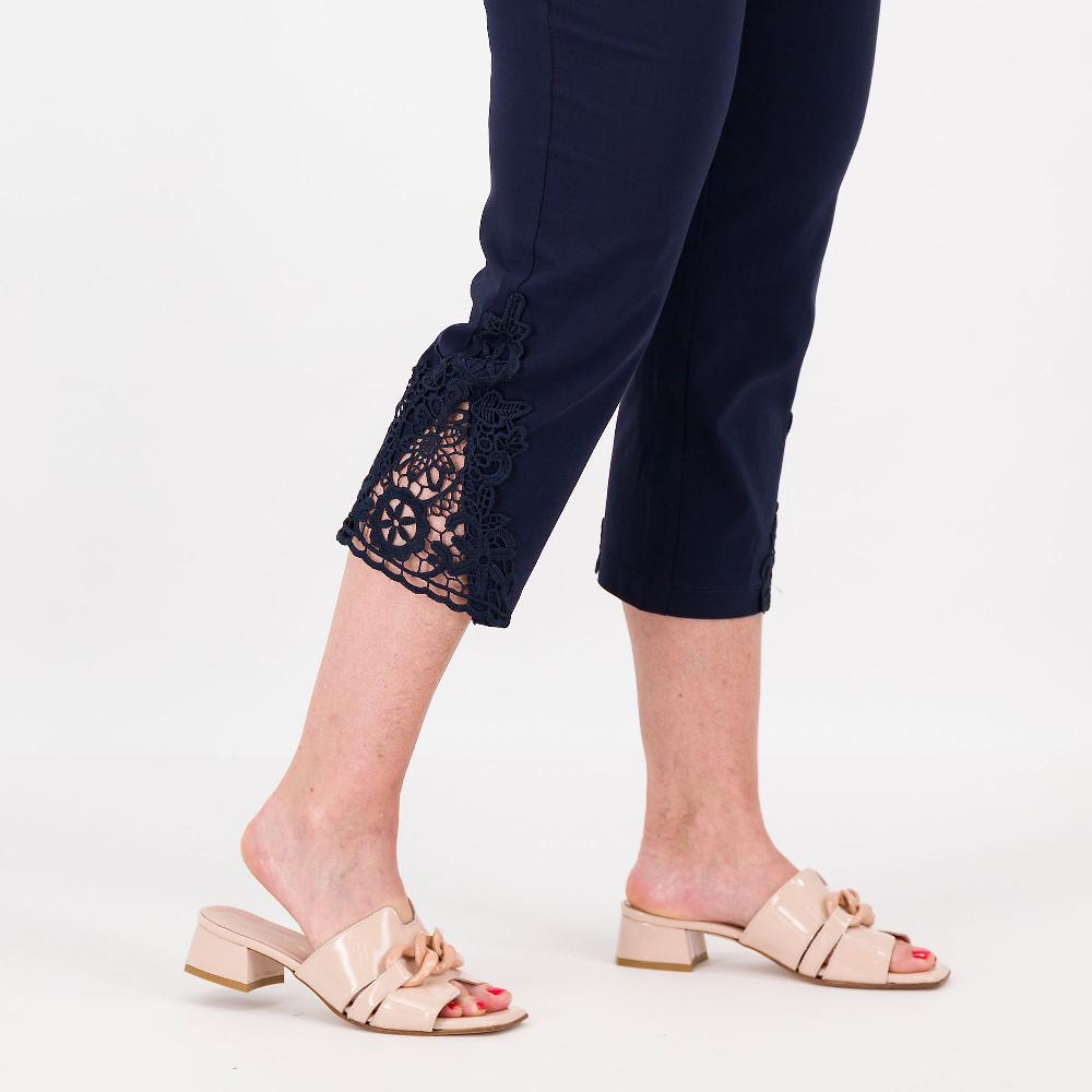 QVC Nina Leonard Pantaloni Cropped Con Inserti In Pizzo