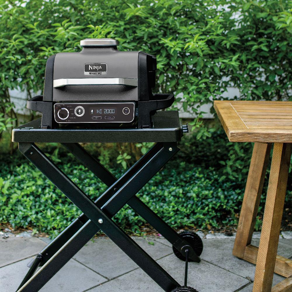 QVC Ninja Carrello pieghevole per barbecue elettrico Woodfire