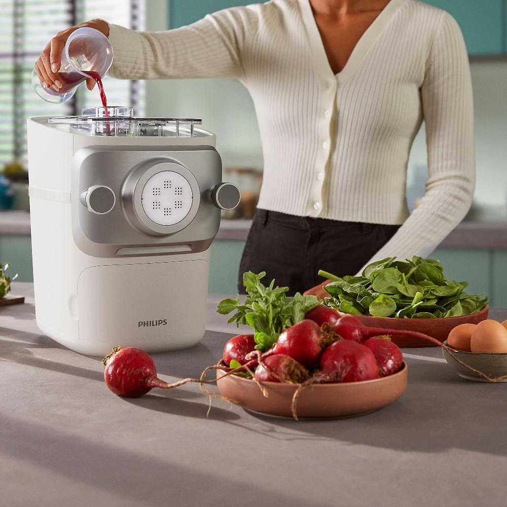 QVC Philips Serie 7000 Pasta Maker Con 6 Trafile HR2660/00