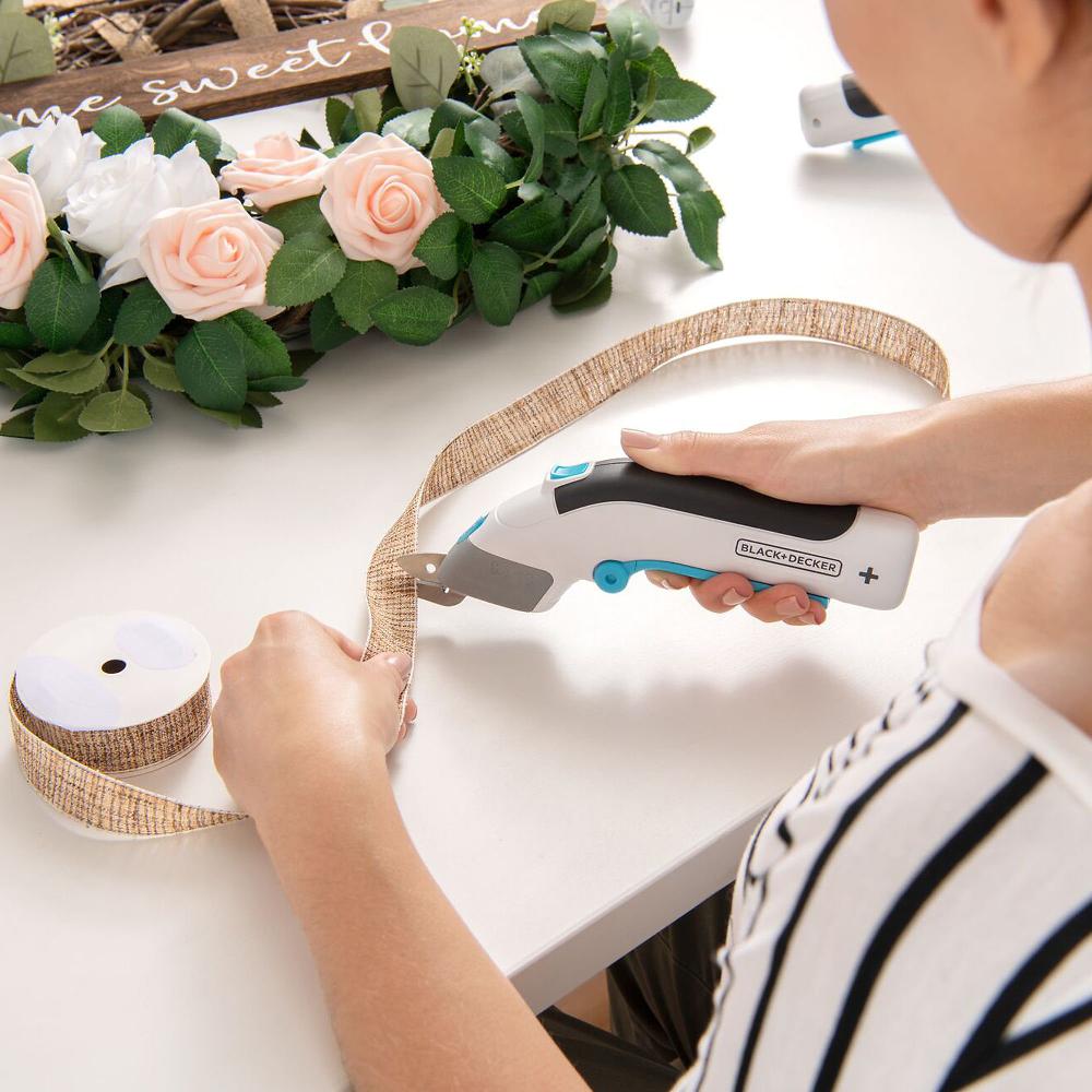 QVC Black+Decker Forbice cordless con ricarica USB