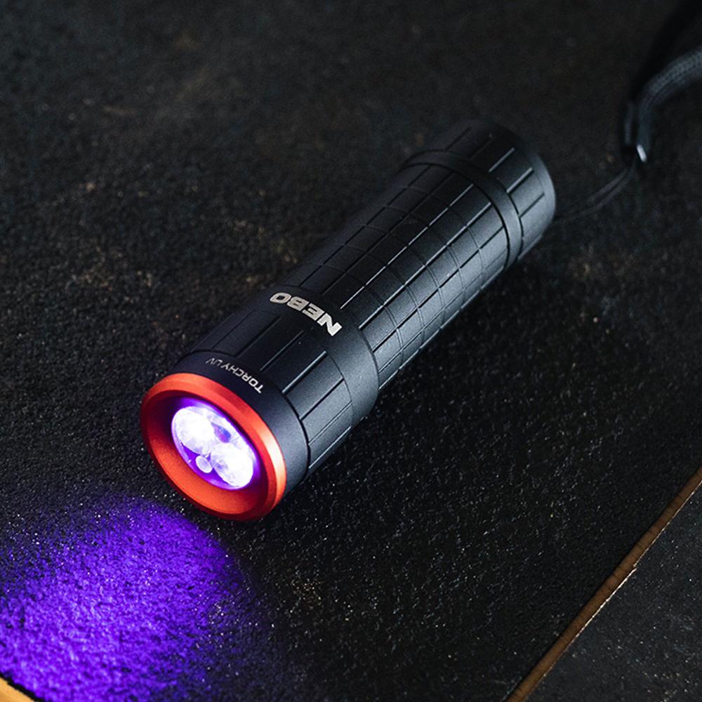 QVC Nebo Torcia UV per rilevazione