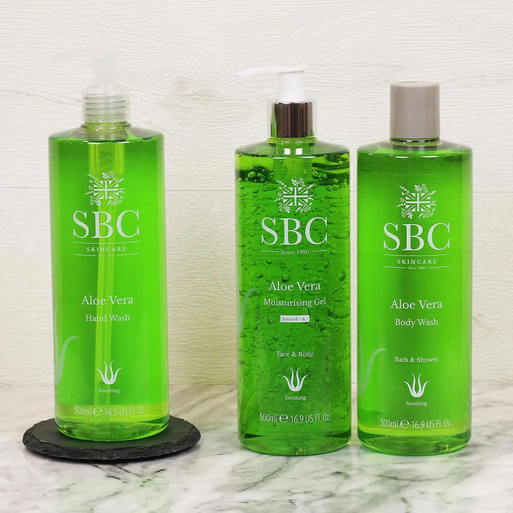 QVC SBC "Aloe Vera Trio": Gel Idratante 500ml Gel Doccia 500ml Detergente Mani 500ml