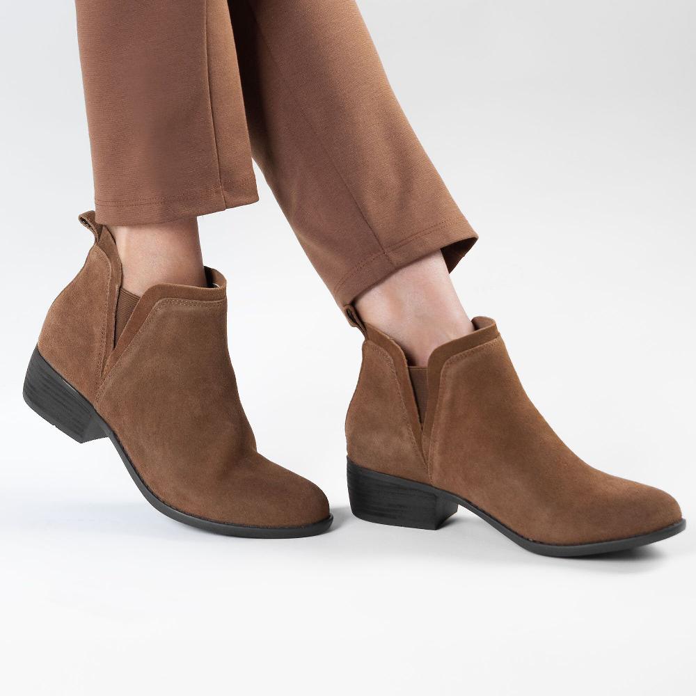 QVC Skechers Tronchetti in pelle con inserti elastici e tacco 4 cm