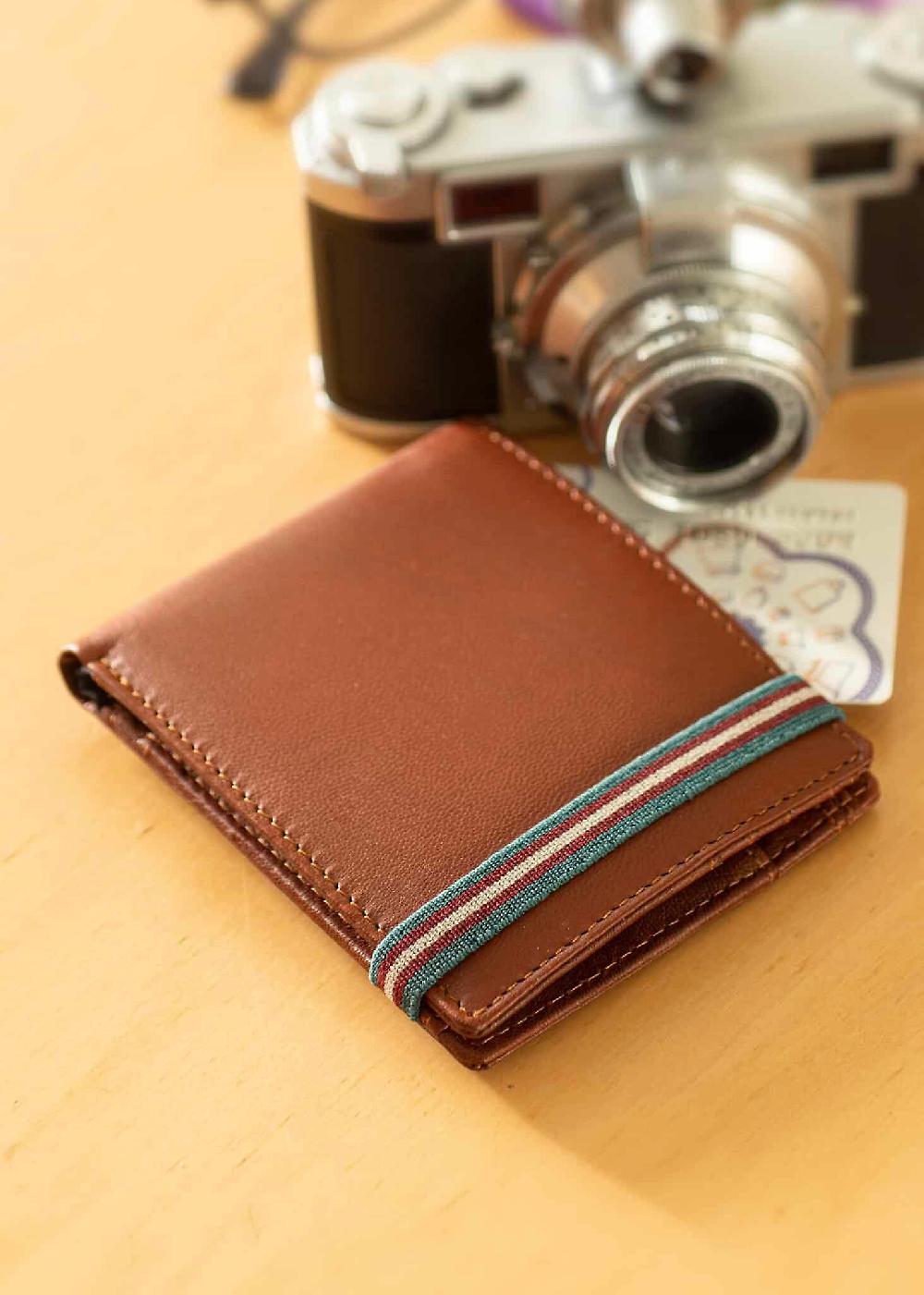 Men's Super Soft Leather Notecase Wallet With Elastic Fastening