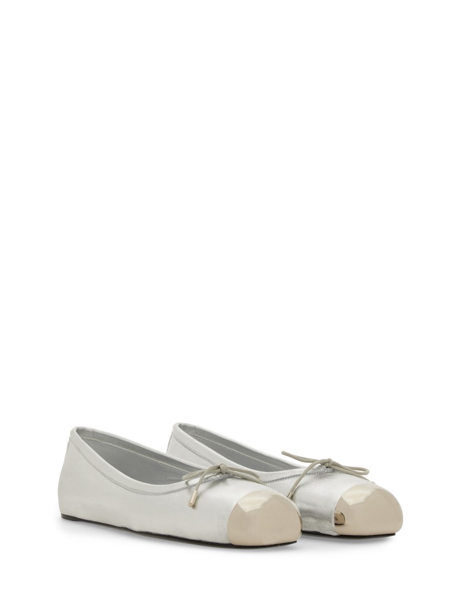 ALEXANDER McQUEEN BALLERINA IN PELLE