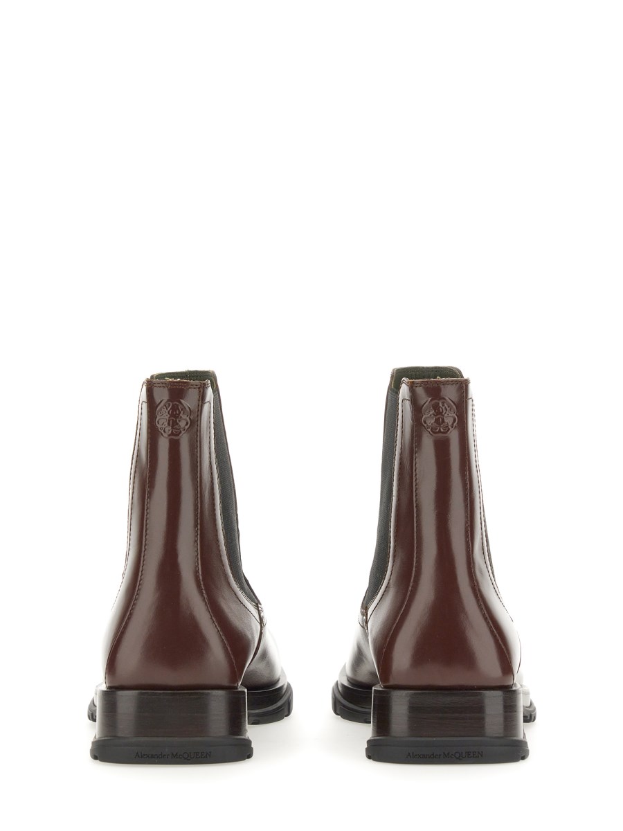 ALEXANDER McQUEEN STIVALE BEATLE IN PELLE