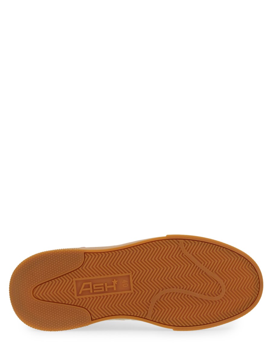 ASH SNEAKER IN PELLE CON LOGO