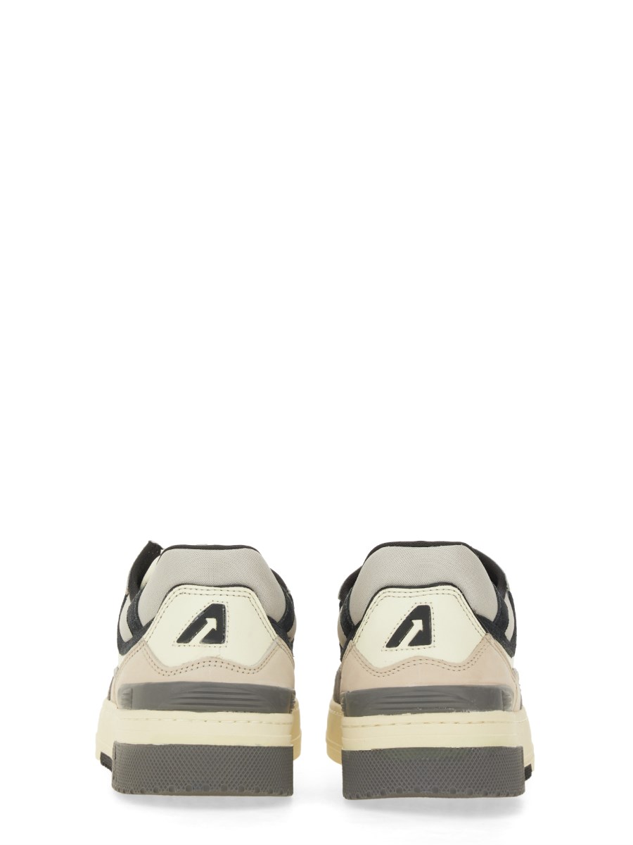 AUTRY SNEAKER CLC IN PELLE