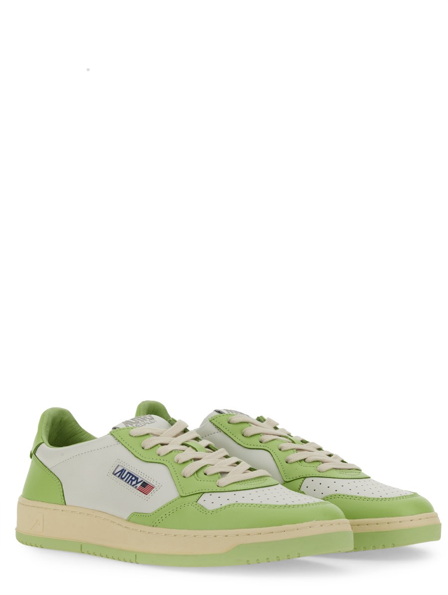 AUTRY SNEAKER MEDALIST LOW IN PELLE