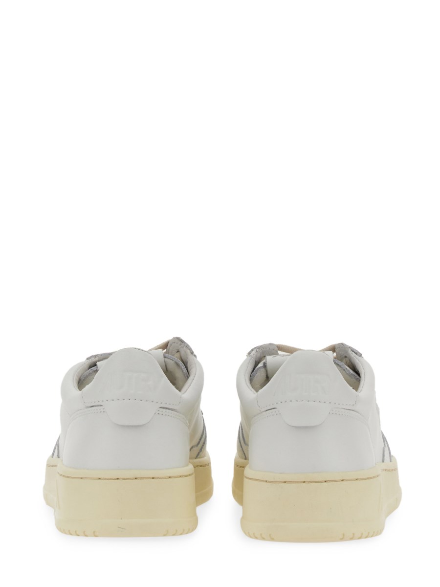 AUTRY SNEAKER MEDALIST LOW IN PELLE