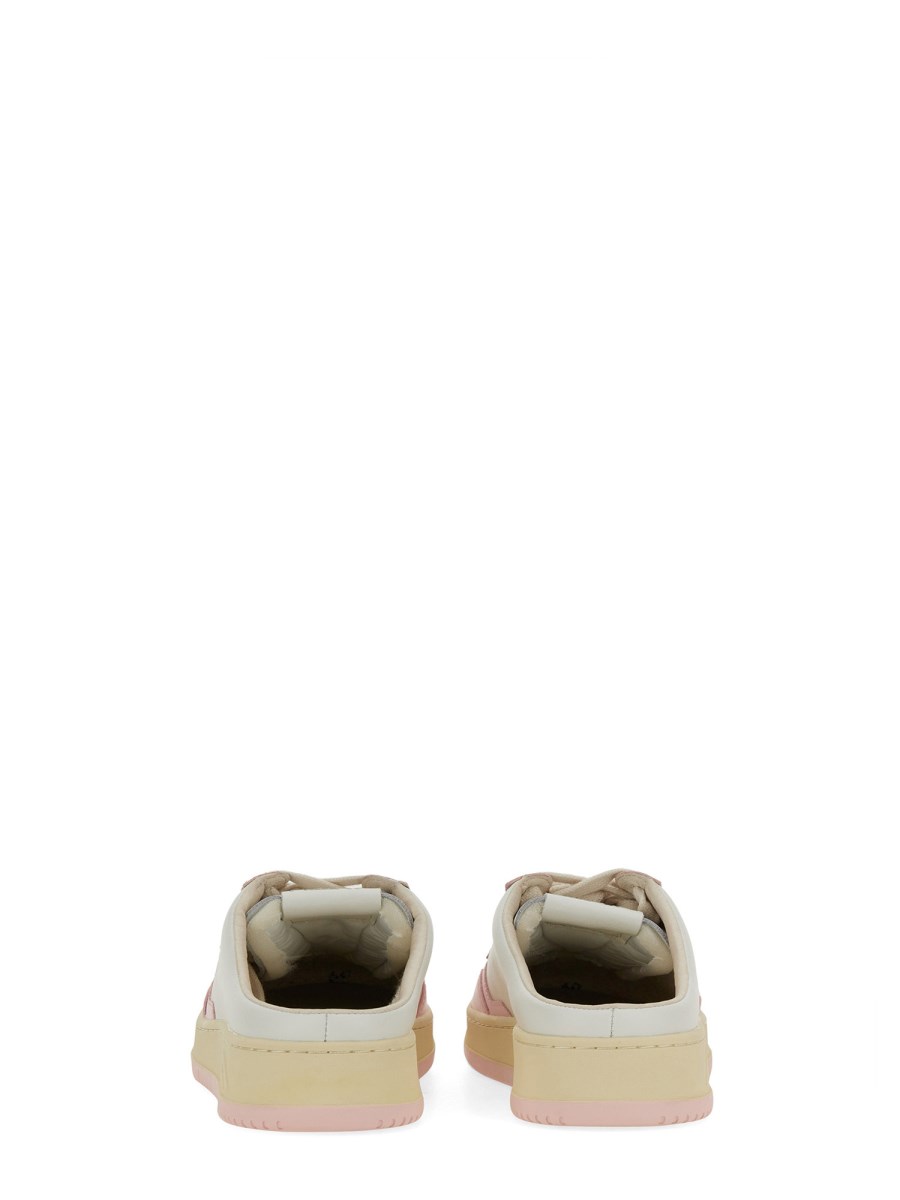AUTRY SNEAKER "MEDALIST MULE" IN PELLE