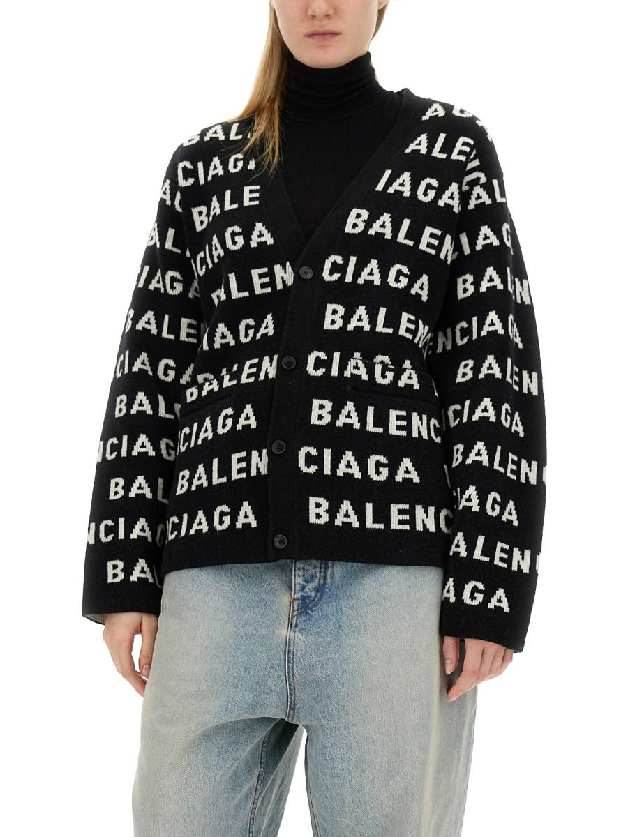 BALENCIAGA CARDIGAN IN LANA CON LOGO ALL OVER