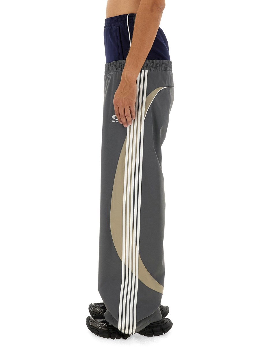 BALENCIAGA PANTALONE TRUCKSUIT CUT-UP