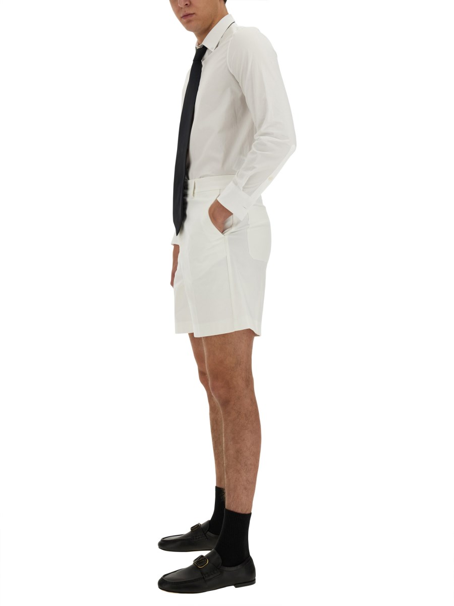 VALENTINO BERMUDA IN CANVAS DI COTONE STRETCH CON V DETAIL GOMMATA