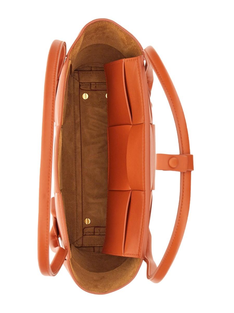 BOTTEGA VENETA BORSA A SPALLA ARCO PICCOLA IN PELLE CON MOTIVO INTRECCIATO