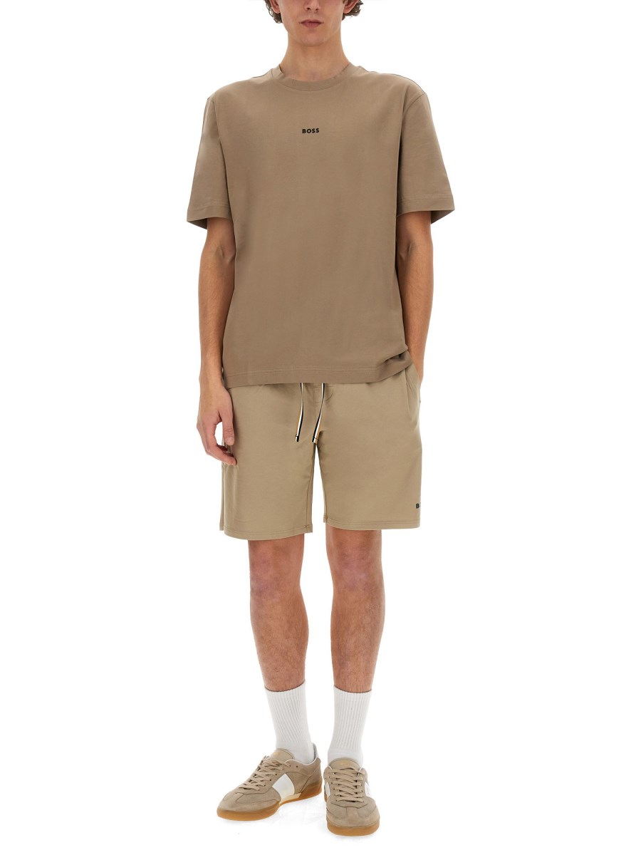 BOSS BERMUDA CON LOGO