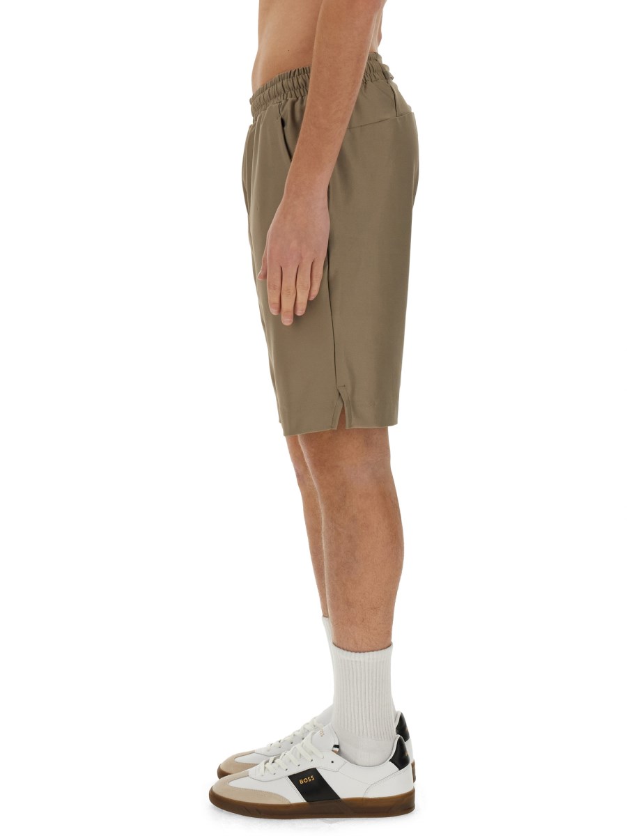 BOSS BERMUDA CON LOGO IN TESSUTO TECNICO