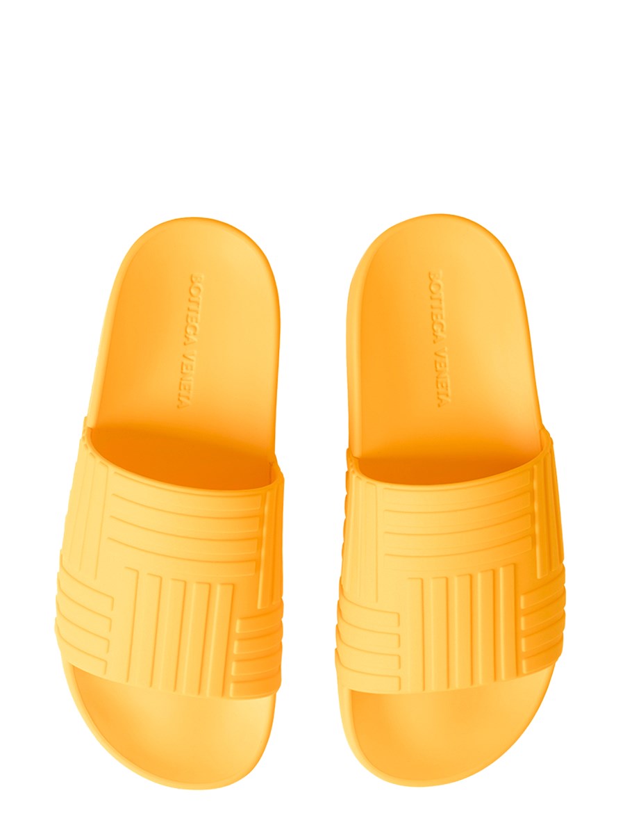 BOTTEGA VENETA SANDALO SLIDE IN GOMMA
