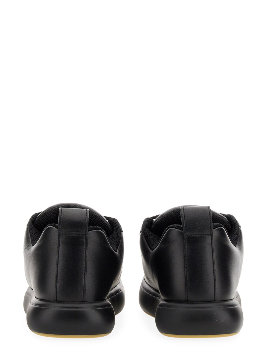 BOTTEGA VENETA SNEAKER PILLOW IN PELLE