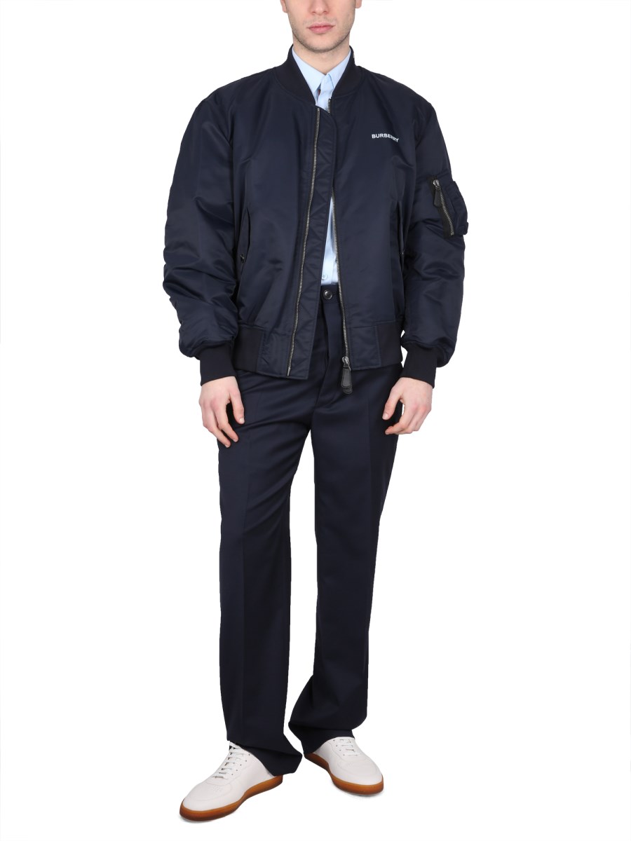 BURBERRY BOMBER IN NYLON CON STAMPA LOGO