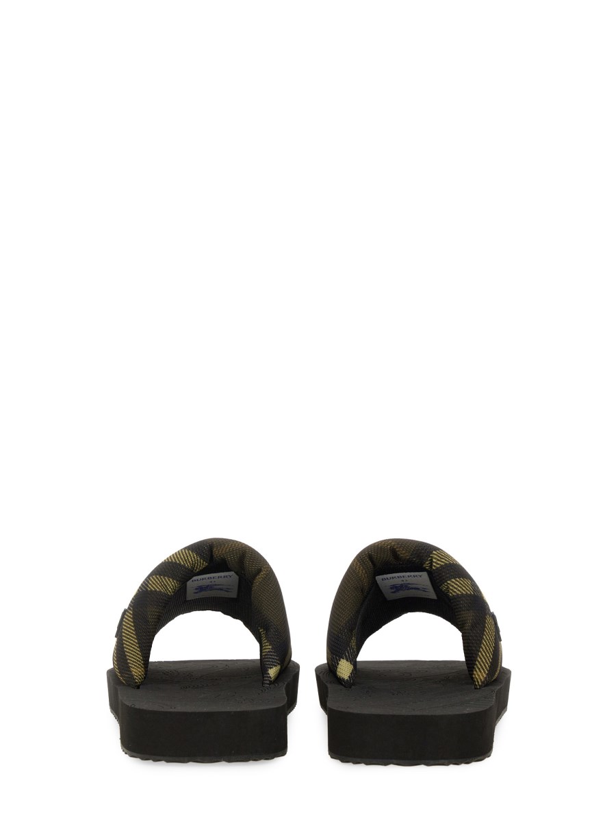 BURBERRY SANDALO TREK CHECK