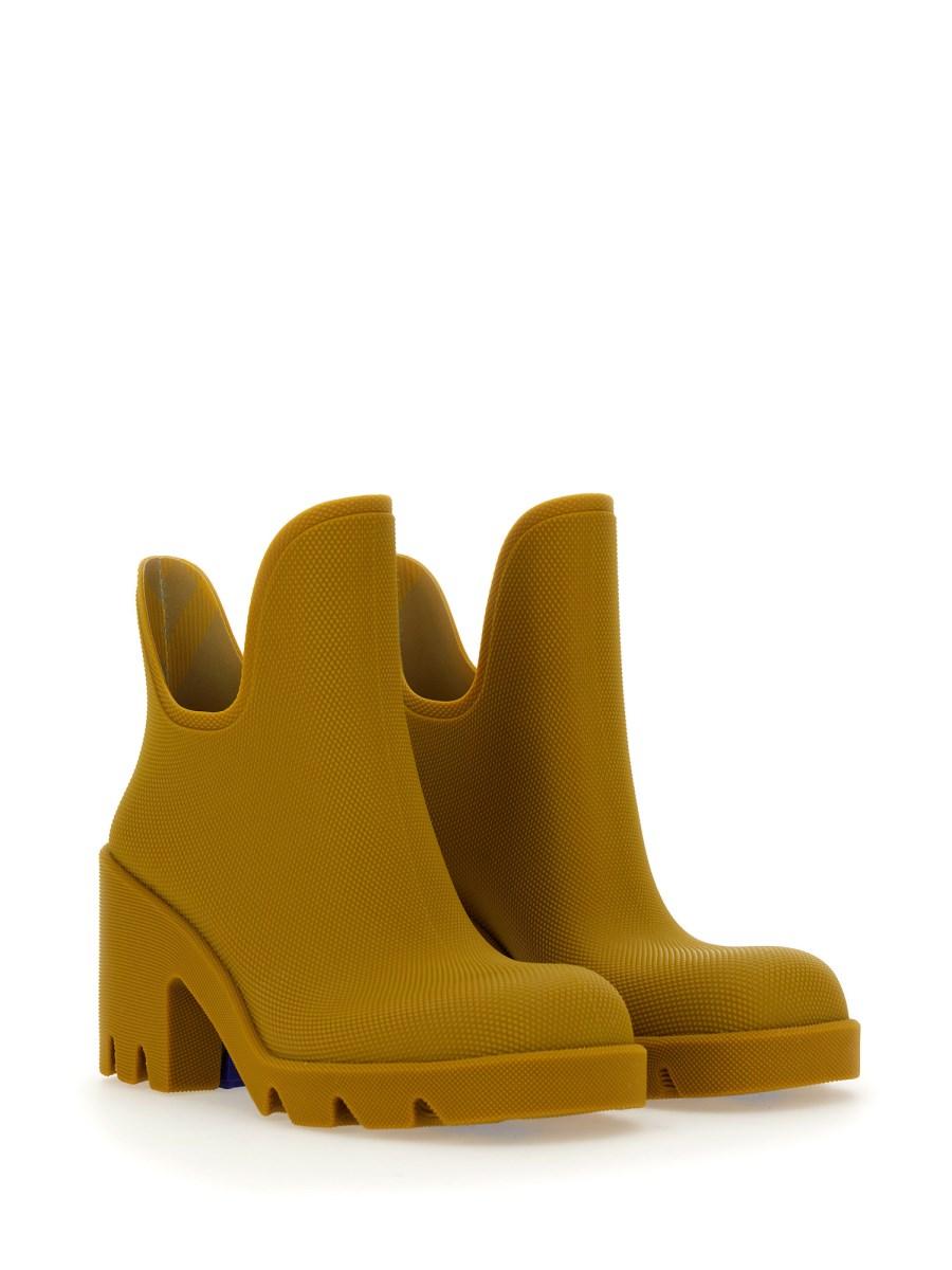 BURBERRY STIVALE MARSH IN GOMMA CON TACCO