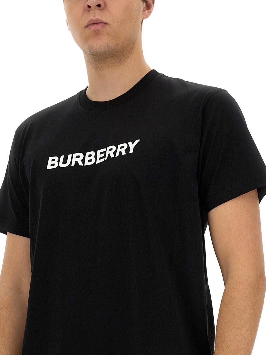 BURBERRY T-SHIRT CON LOGO