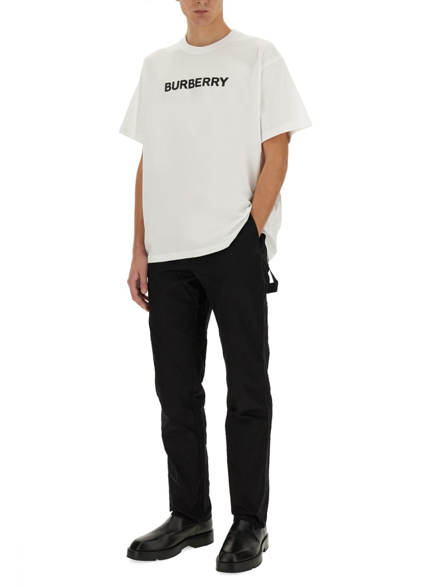 BURBERRY T-SHIRT CON LOGO