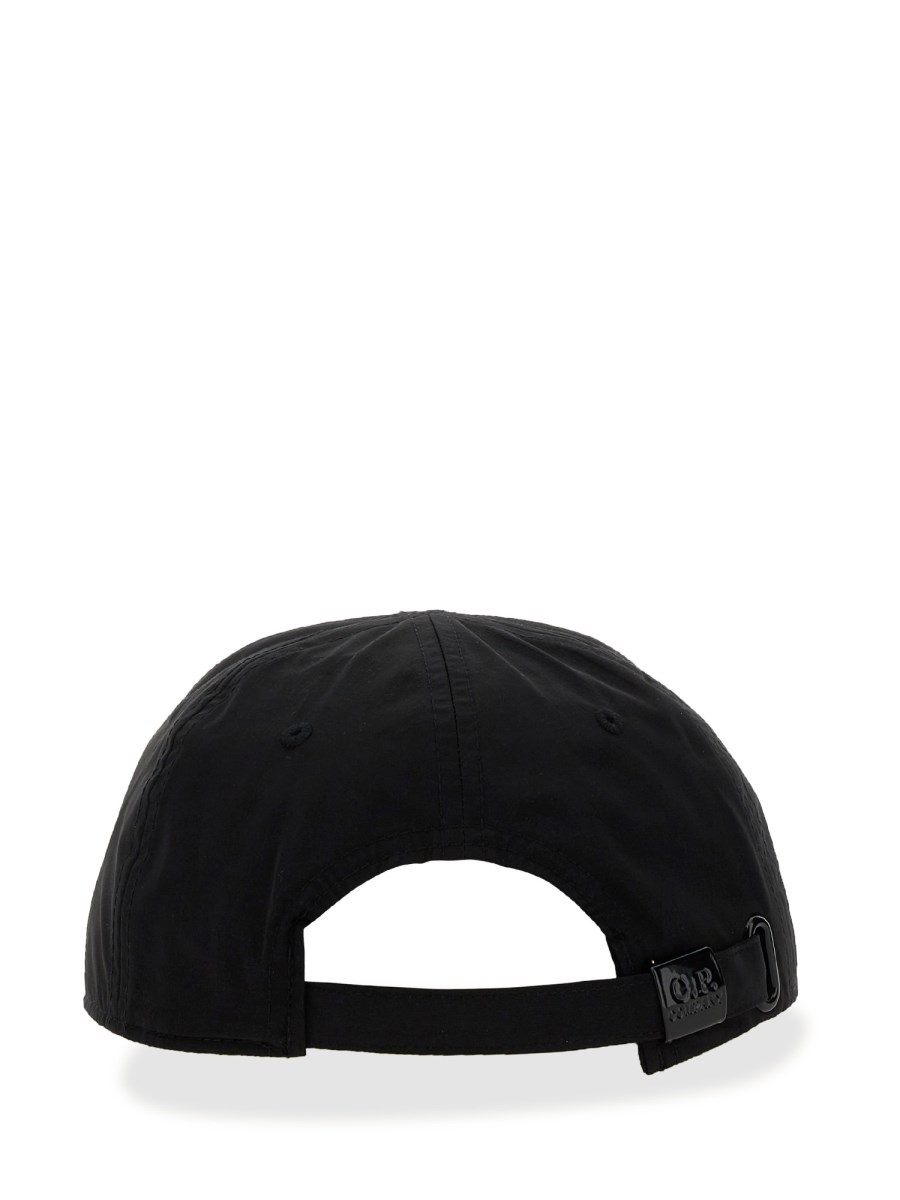 C.P. COMPANY CAPPELLO DA BASEBALL CON LOGO