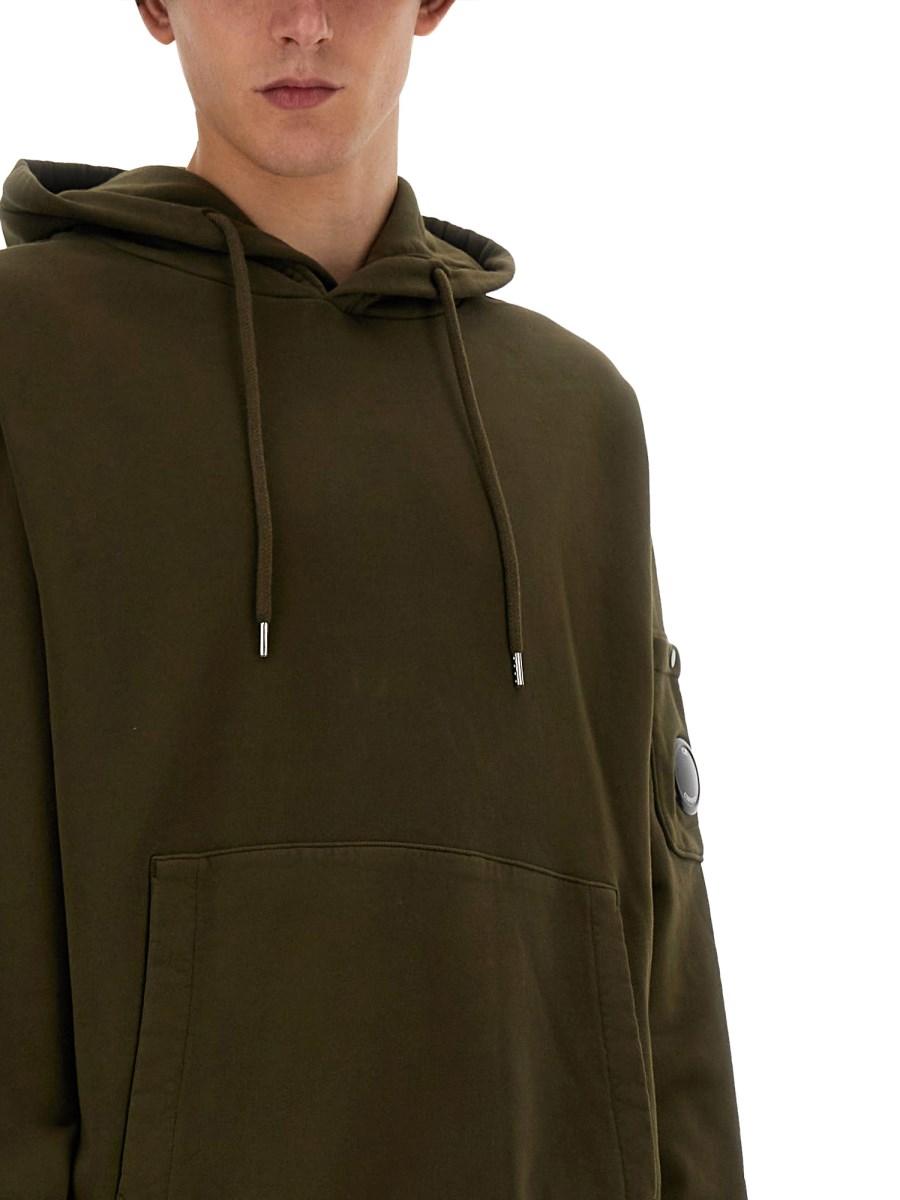 C.P. COMPANY FELPA CON CAPPUCCIO