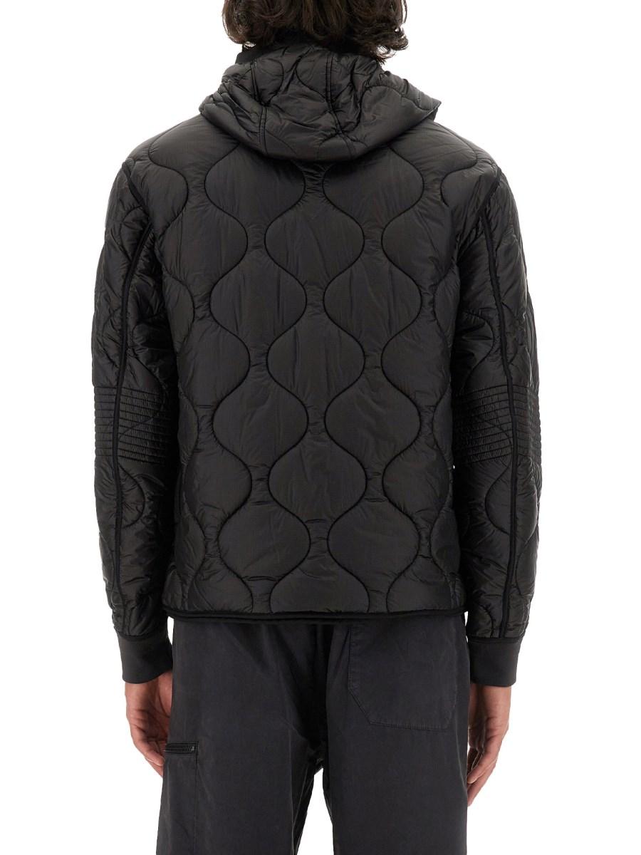C.P. COMPANY GIACCA IN NYLON TRAPUNTATO CON LOGO