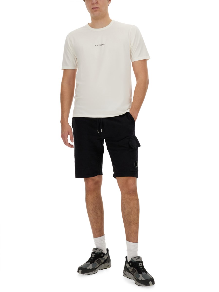 C.P. COMPANY T-SHIRT CON LOGO