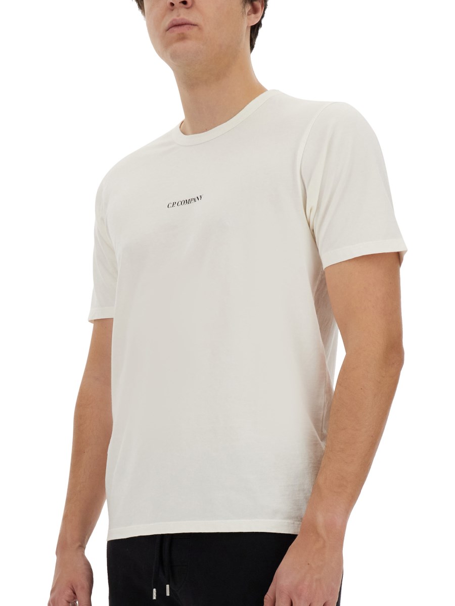 C.P. COMPANY T-SHIRT CON LOGO